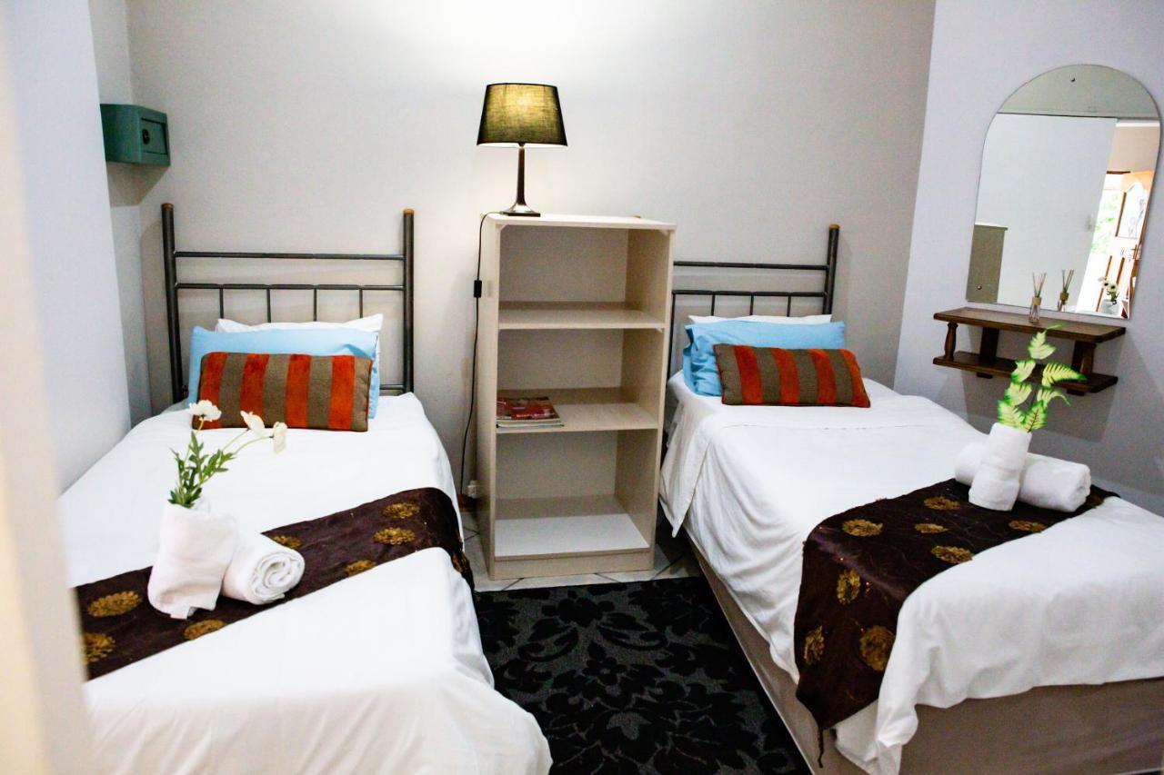 Woodpecker Guesthouse Ficksburg Zewnętrze zdjęcie