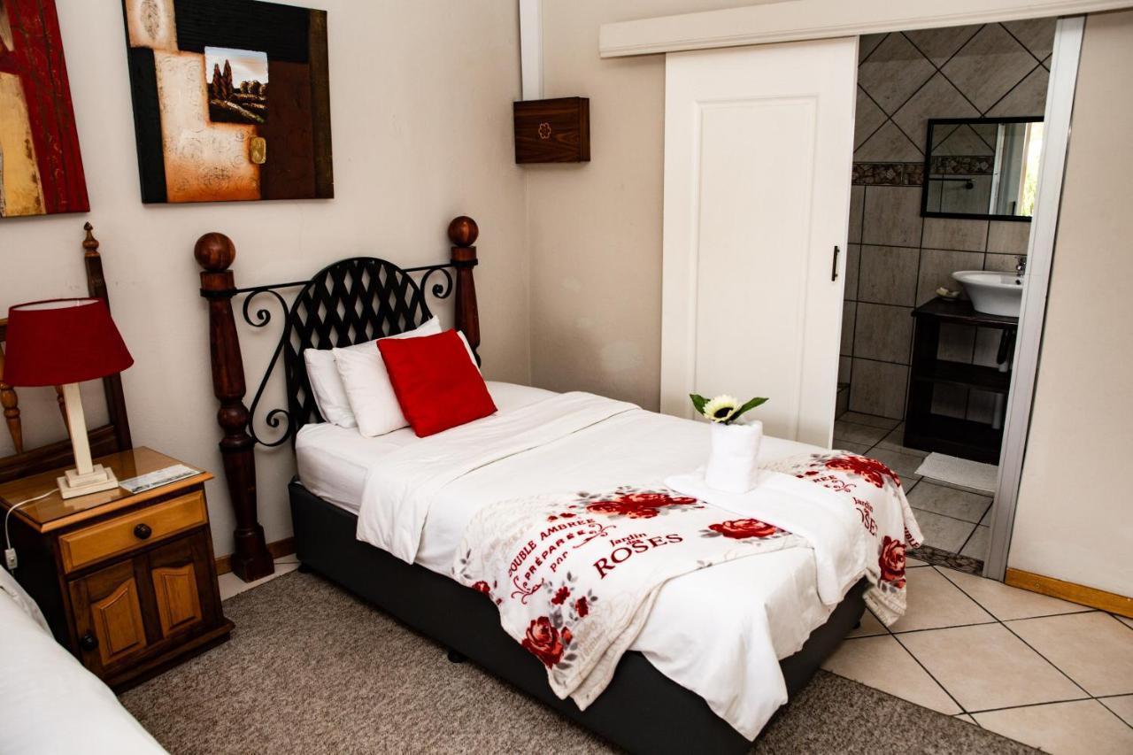 Woodpecker Guesthouse Ficksburg Zewnętrze zdjęcie